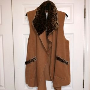 NWT Womens vest jacket